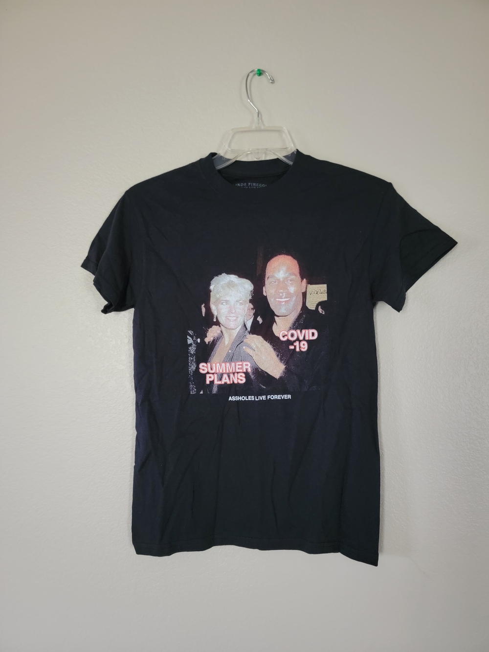 Black Graphic Short-Sleeve Tee with 'SUMMER PLANS' Print